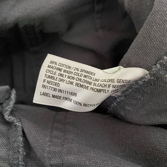 A New Day High-Rise Gray Stretch Cotton Cargo Utility Midi Shorts Size 10 - Picture 4 of 4